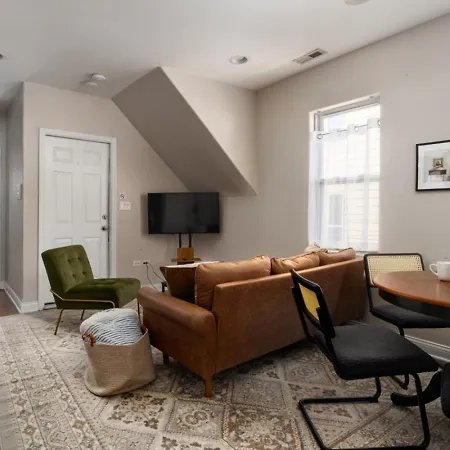 Apartamento Logan Square Penthouse With Parking And Patio